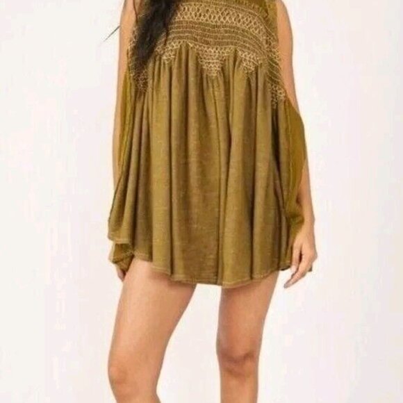Free People Sea Breeze Smocked Tunic Sleeveless Green Womens XS EUC - Picture 4 of 7